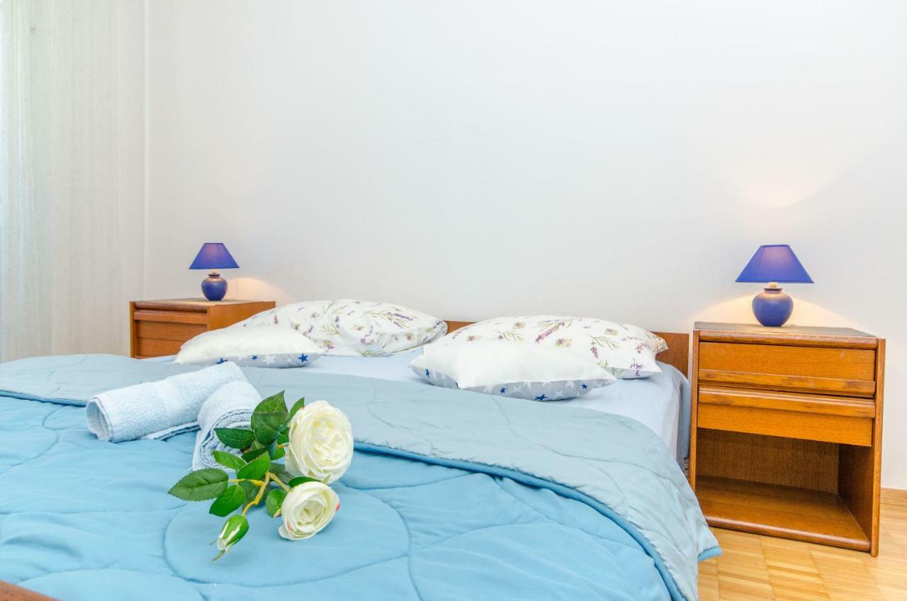 Apartments And Room Sun & Sea Podgora Buitenkant foto